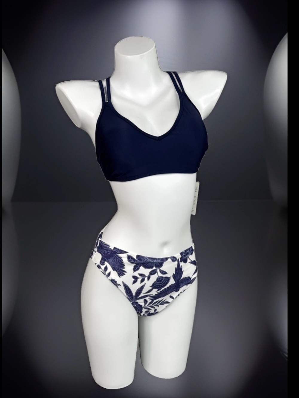 Cupshe Navy White Floral/Bird Bikini Set Swimsuit Women’s Sz Med NWT